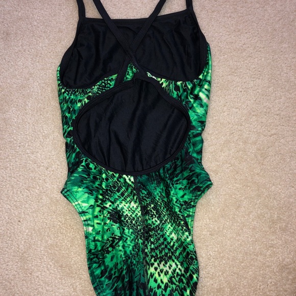 green speedo one piece - Picture 2 of 4